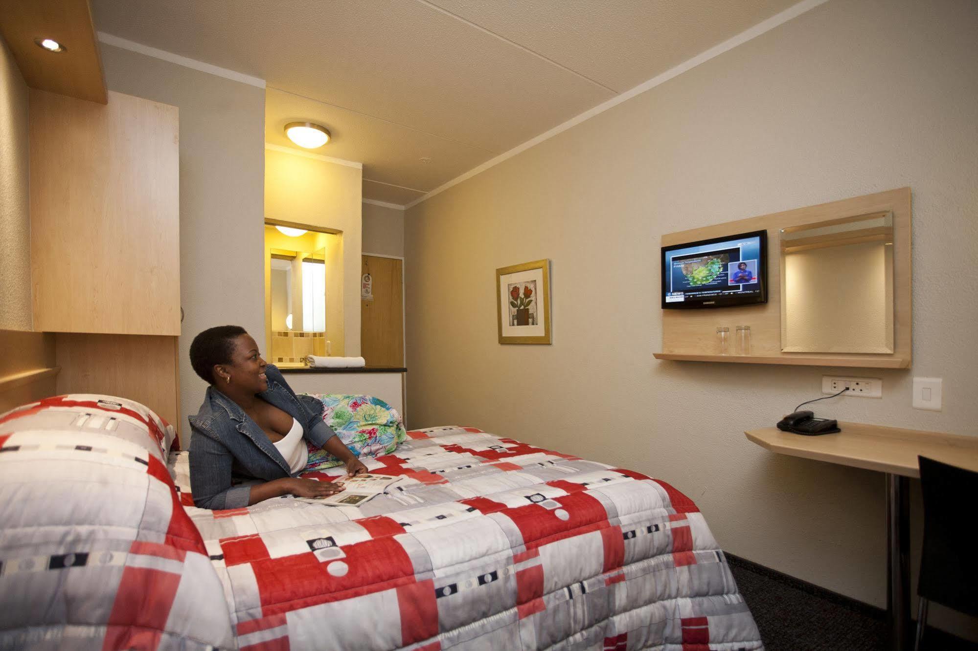 Road Lodge Carnival City Brakpan Exterior foto